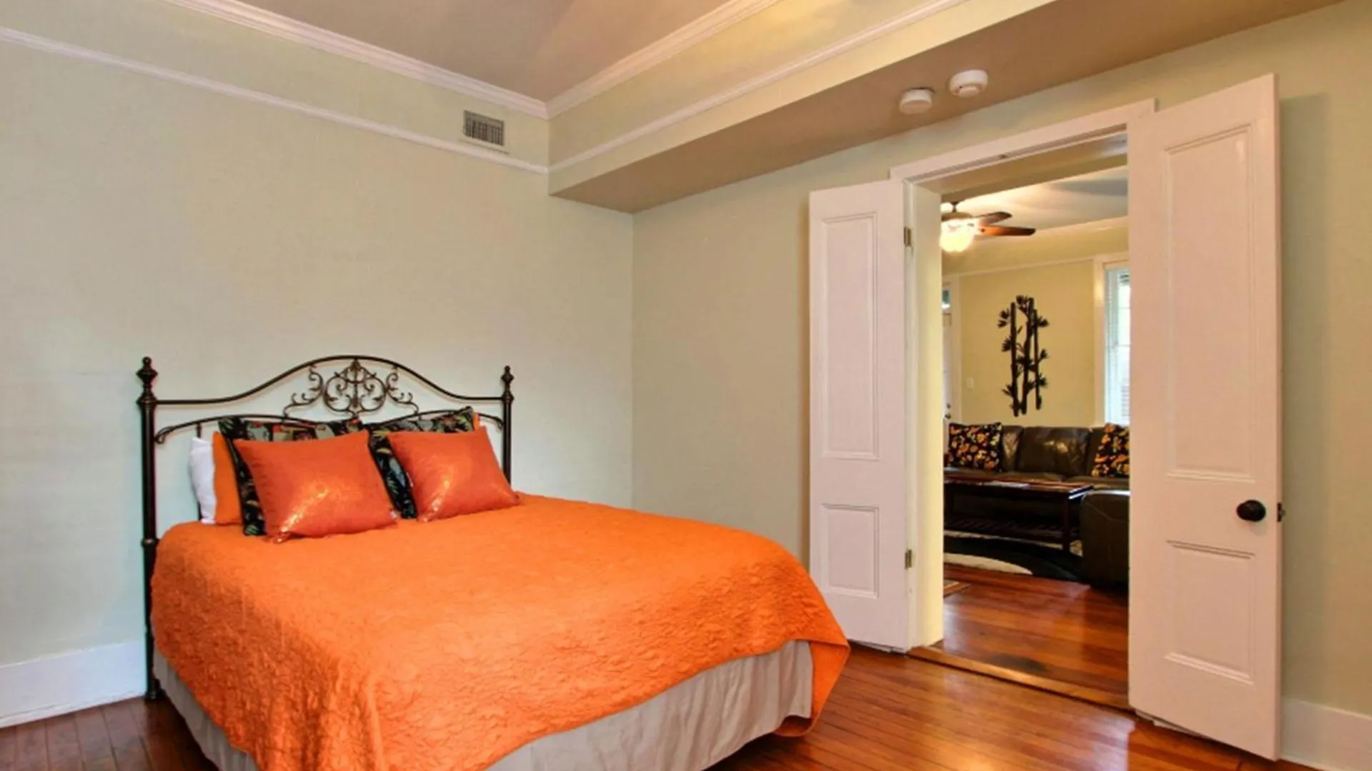 Holiday home Forsyth Park West Garden Level Villa Savannah