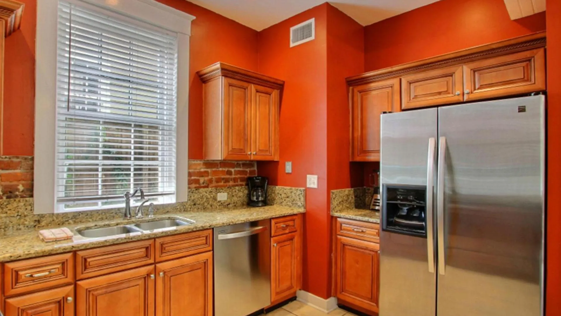 Forsyth Park West Garden Level Villa Savannah Holiday home